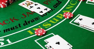 heylink pulitoto Red Tiger live dealer blackjack table with mobile app interface and croupier video